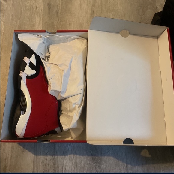 Air Jordan 14’s Toros - Picture 3 of 3